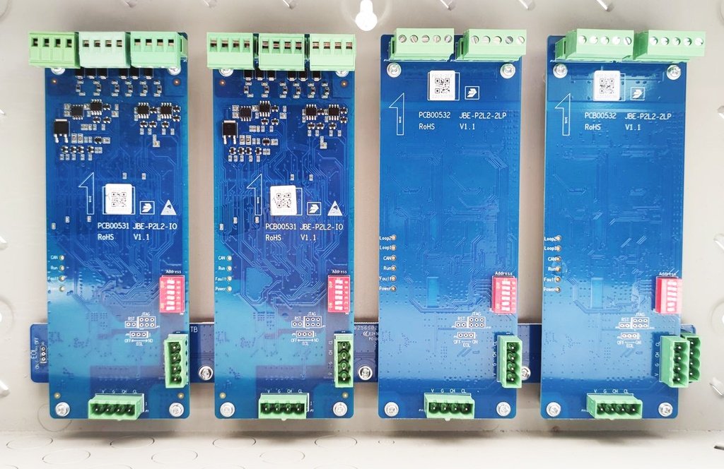 Caja de ampliación externa para tarjetas de expansión para centrales JBE-P2L1 Jade Bird - Imagen 2