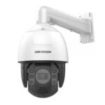 Cámara PTZ IP 2MP 32X DarkFighter IR Acusense Soporte incluido